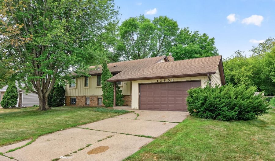 13659 Ferris Ave, Apple Valley, MN 55124 - 5 Beds, 2 Bath