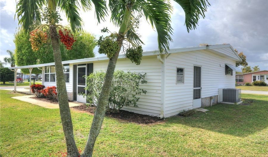 601 Draco Dr, Barefoot Bay, FL 32976 - 2 Beds, 2 Bath