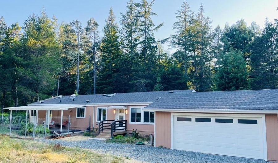 29331 Albion Ridge Rd, Albion, CA 95410 - 3 Beds, 2 Bath