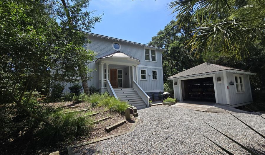 212 Stede Bonnet Wynd, Bald Head Island, NC 28461 - 5 Beds, 6 Bath