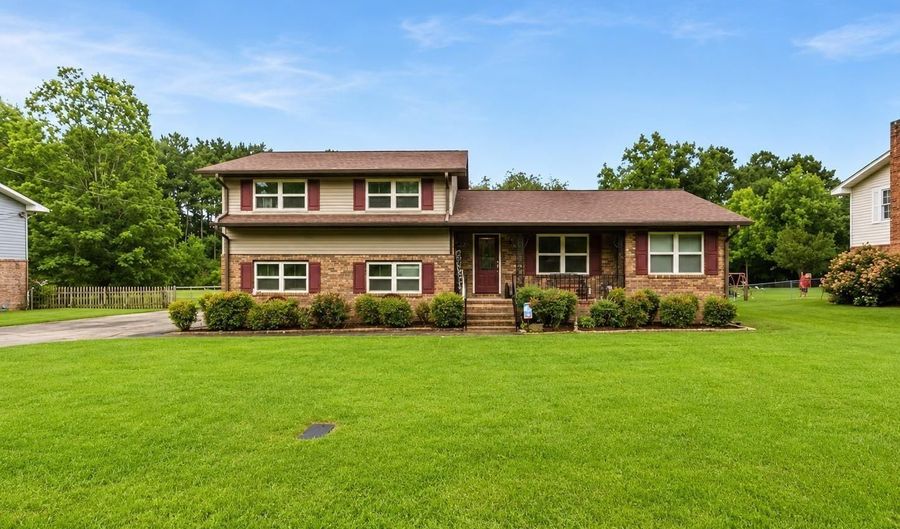 4136 TUDOR Ln, Anniston, AL 36207 - 3 Beds, 3 Bath