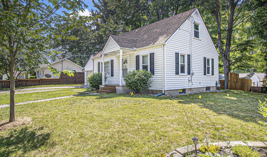 515 Maple Rdg, Albion, MI 49224 - 4 Beds, 2 Bath