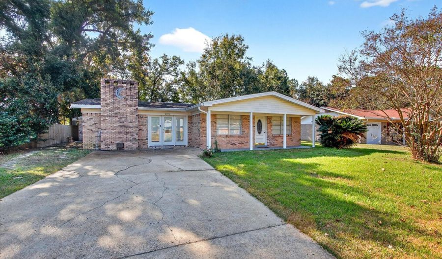 2129 Floyd Dr, Biloxi, MS 39531 - 3 Beds, 2 Bath