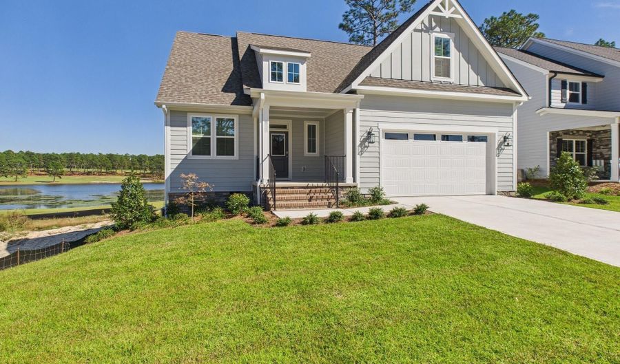 637 Watauga Ln, Aberdeen, NC 28315 - 4 Beds, 3 Bath