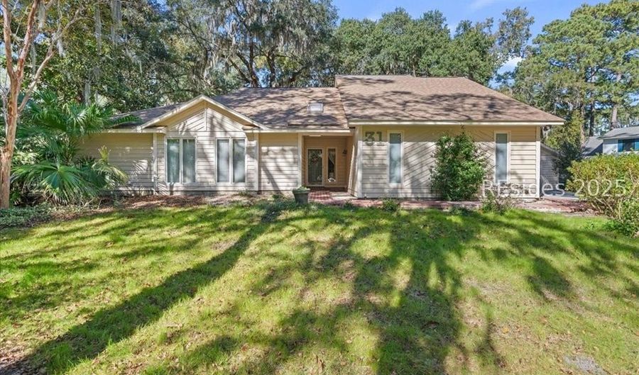 31 Chesterfield Lake Dr, Beaufort, SC 29906 - 3 Beds, 2 Bath