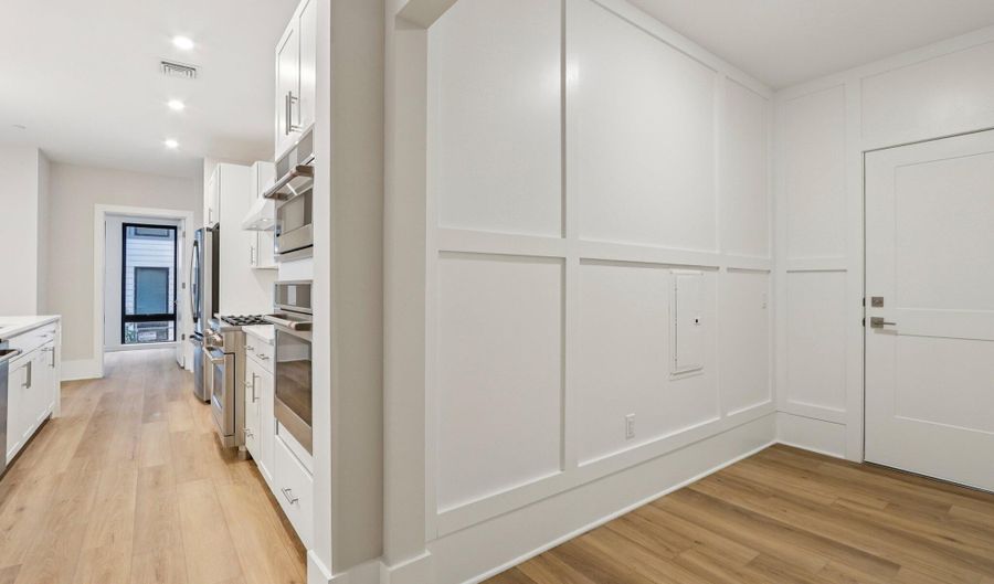 218 3rd Ave 104, Asbury Park, NJ 07712 - 3 Beds, 2 Bath