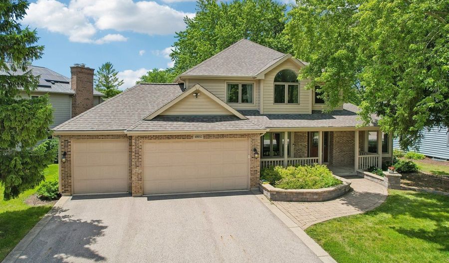40032 N Trevino Ln, Antioch, IL 60002 - 4 Beds, 3 Bath