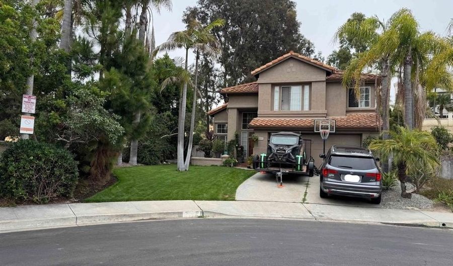 7000 Via Padilla, Carlsbad, CA 92009 - 4 Beds, 3 Bath