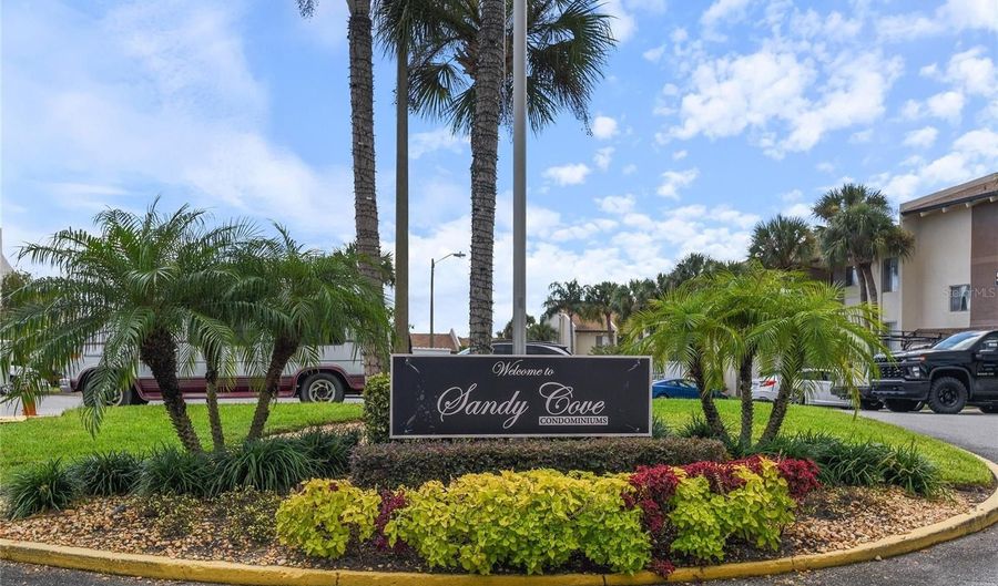 598 ORANGE Dr 157, Altamonte Springs, FL 32701 - 1 Beds, 1 Bath