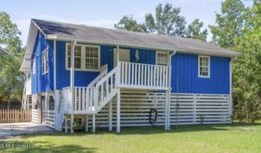 4017 7th Ave, Bay St. Louis, MS 39520 - 3 Beds, 2 Bath