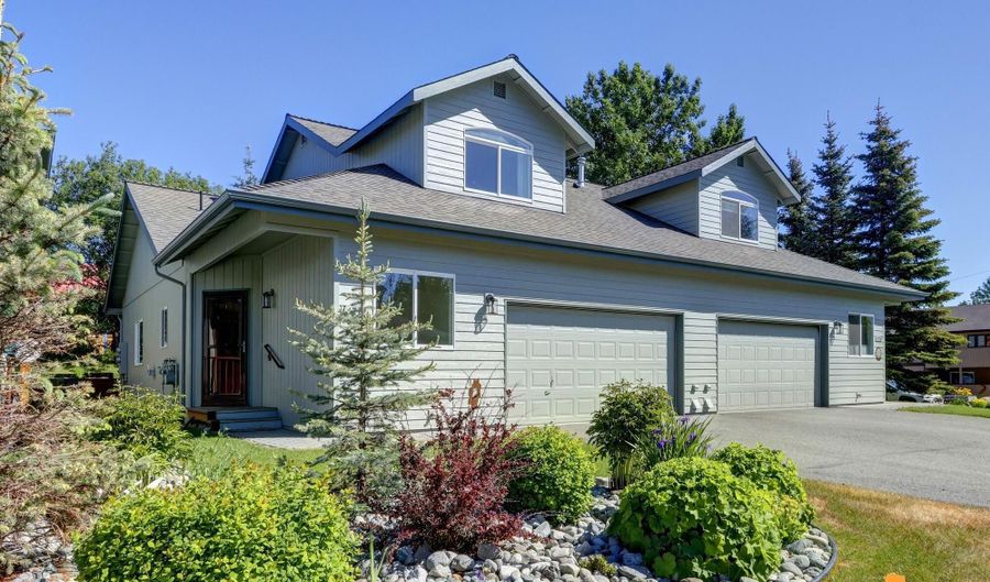 4712 Grumman St #4712, Anchorage, AK 99507 - 3 Beds, 3 Bath
