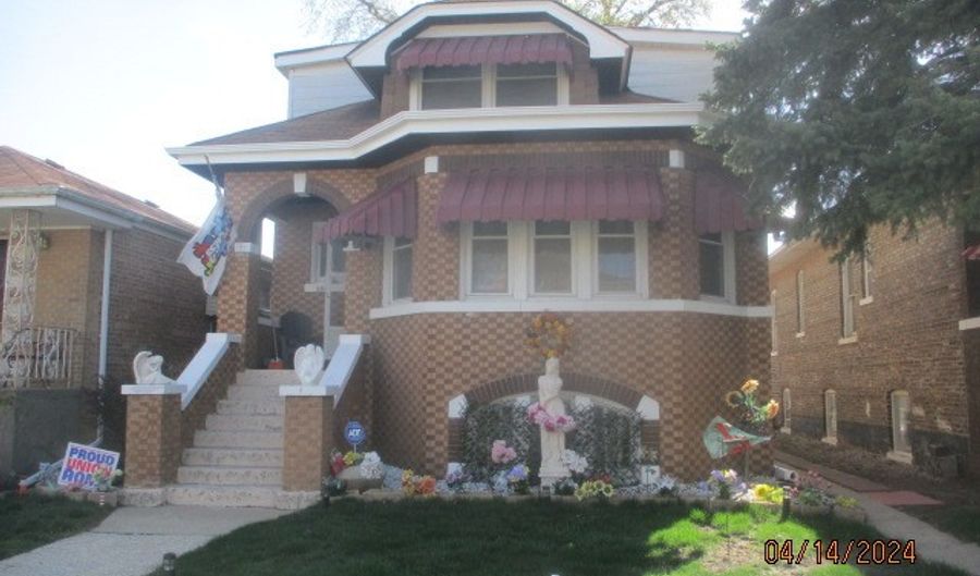 3827 Wenonah Ave, Berwyn, IL 60402 - 4 Beds, 0 Bath