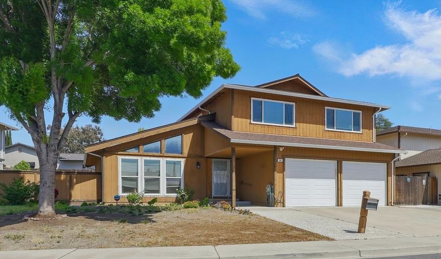 305 Granite Cir, Antioch, CA 94509 - 4 Beds, 2 Bath