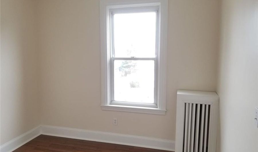 205 Waterman Ave 2, East Providence, RI 02914 - 4 Beds, 3 Bath
