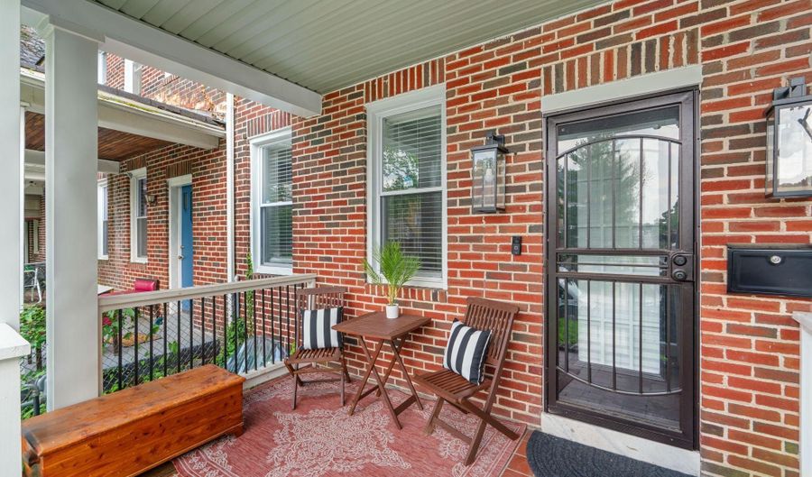 4033 WOODHAVEN Ave, Baltimore, MD 21216 - 4 Beds, 3 Bath