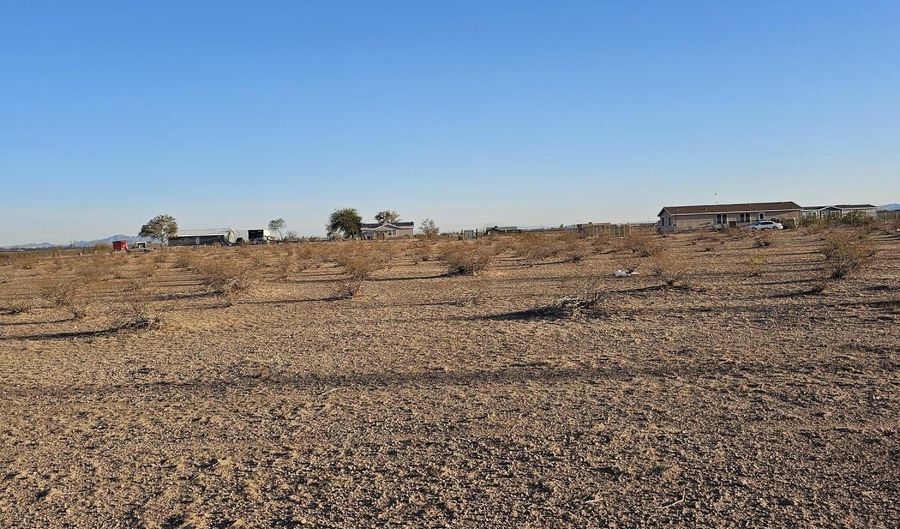 W DOBBINS Road unit 456 456, Arlington, AZ 85322 - 0 Beds, 0 Bath