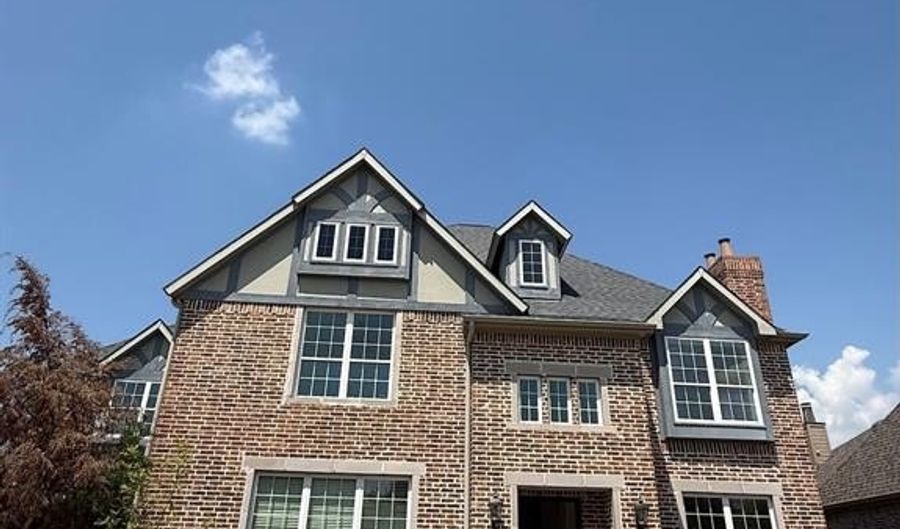 3313 Lochside, The Colony, TX 75056 - 5 Beds, 6 Bath