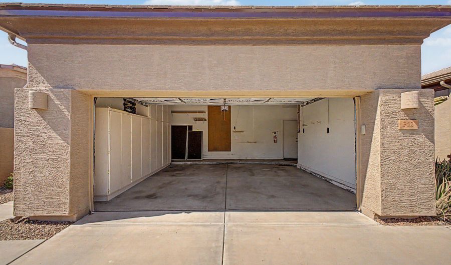 362 W CAROB Dr, Chandler, AZ 85248 - 4 Beds, 3 Bath