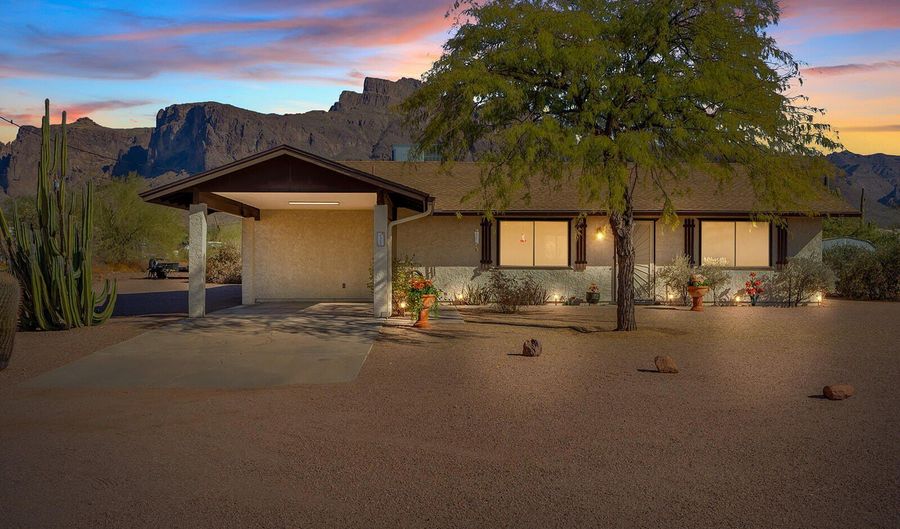 125 N VAL VISTA Rd, Apache Junction, AZ 85119 - 3 Beds, 2 Bath