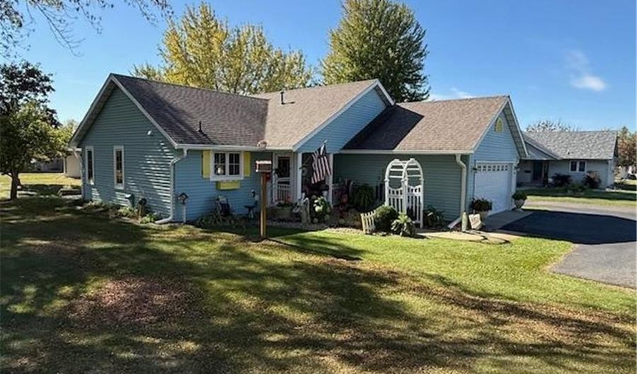 260 Voyager Dr, Alexandria, MN 56308 - 2 Beds, 2 Bath