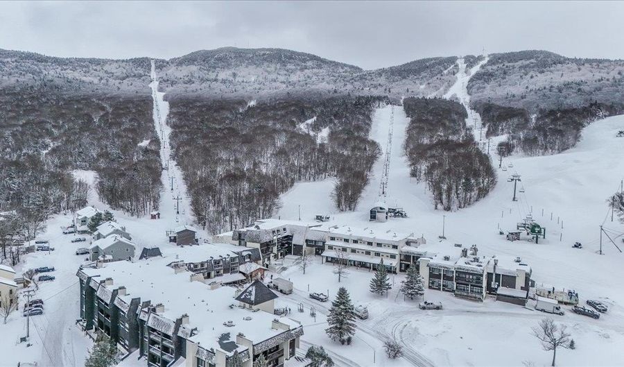 4302 Bolton Valley Access Rd 383&385, Bolton, VT 05477 - 1 Beds, 2 Bath