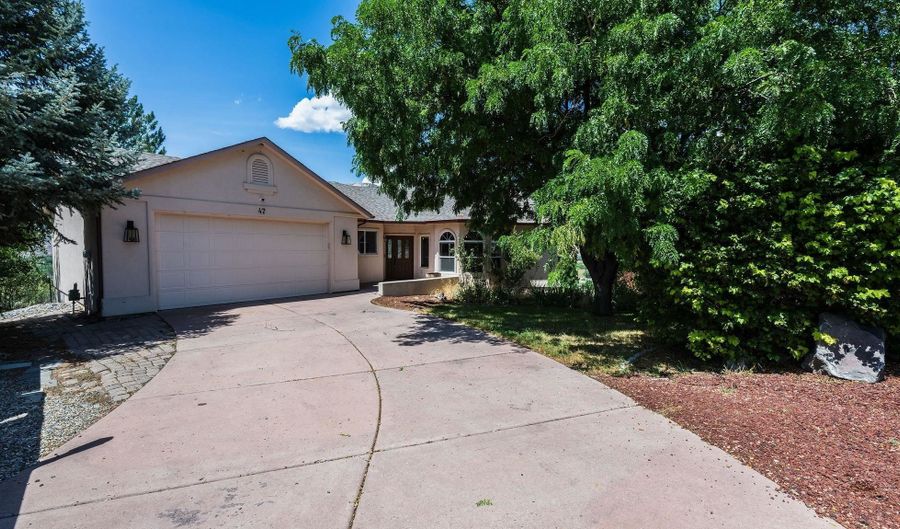 47 Locust Way, Battlement Mesa, CO 81635 - 3 Beds, 3 Bath