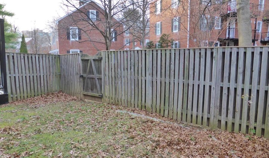 2916 BUCHANAN St S #A2, Arlington, VA 22206 - 2 Beds, 2 Bath