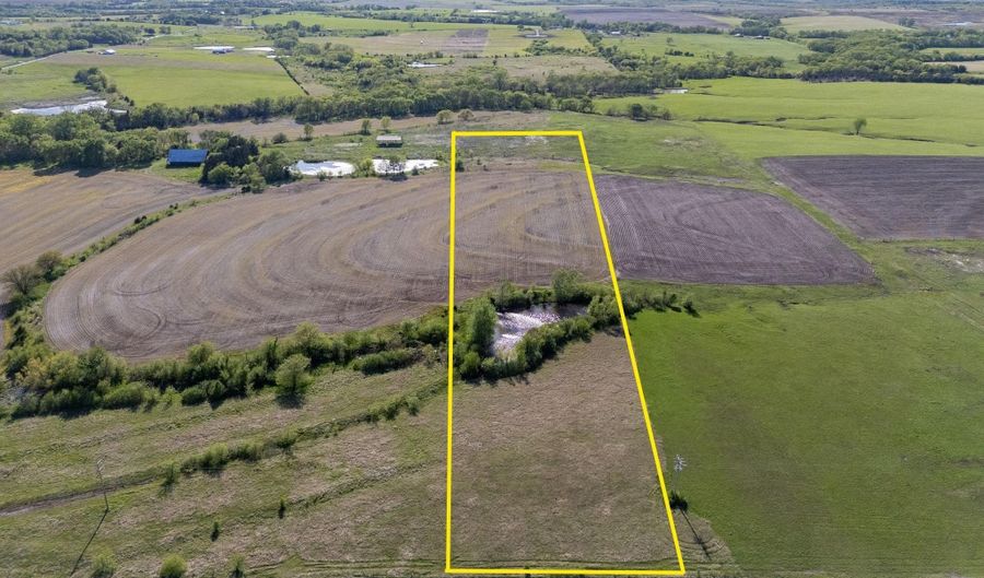 Tract 1 SW Docking RD, Auburn, KS 66402 - 0 Beds, 0 Bath