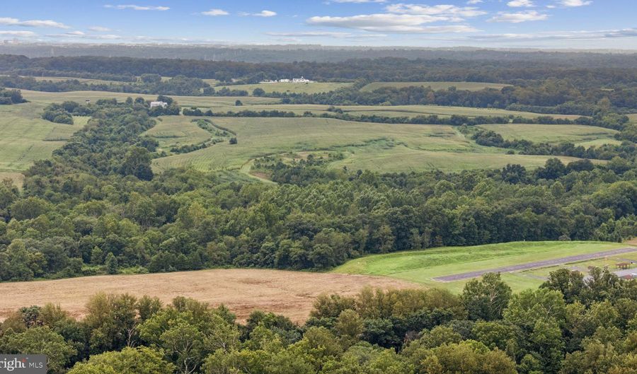 18017 WHITE GROUND Rd, Boyds, MD 20841 - 4 Beds, 4 Bath