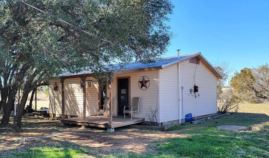260 Brother English Rd, Blackwell, TX 79506 - 1 Beds, 1 Bath