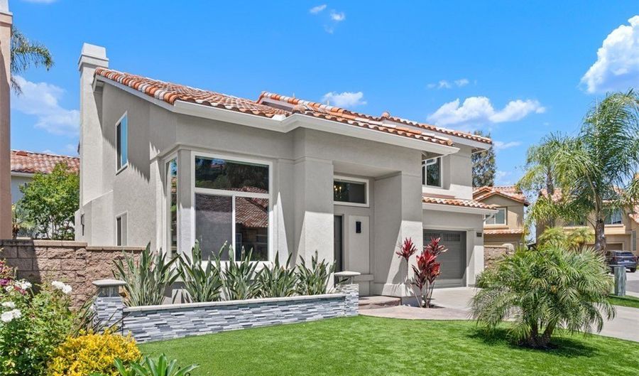 15 Surfbird Ln, Aliso Viejo, CA 92656 - 4 Beds, 3 Bath