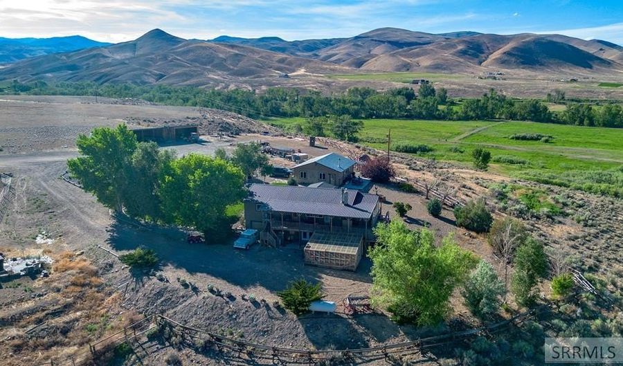 20 Stephens Rd, Challis, ID 83226 - 3 Beds, 2 Bath