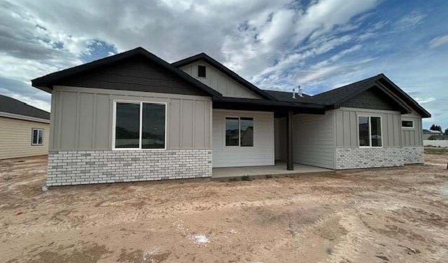 1966 W 4750 N, Enoch, UT 84721 - 3 Beds, 2 Bath