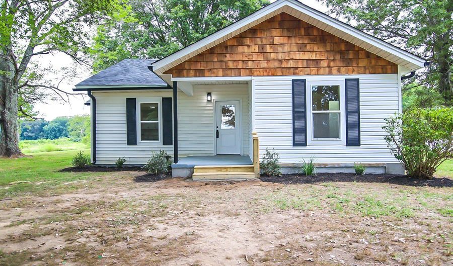 851 Rocky Springs Rd, Beech Bluff, TN 38313 - 3 Beds, 2 Bath
