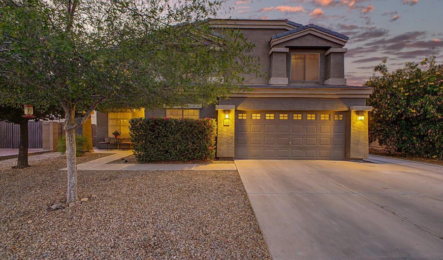 1774 E WILDFLOWER Ln, Casa Grande, AZ 85122 - 6 Beds, 4 Bath