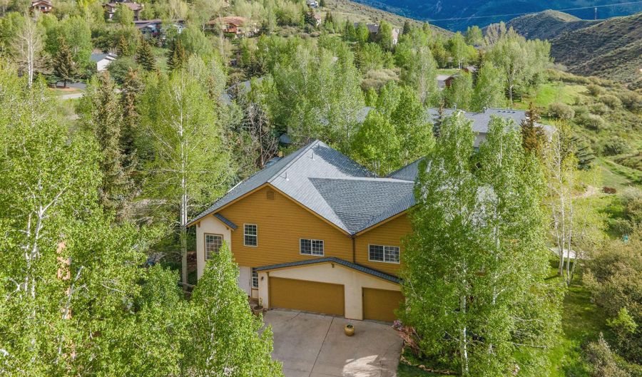 2485 Old Trail Rd B, Avon, CO 81620 - 5 Beds, 4 Bath