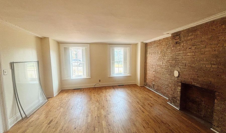 17 Ash Grove Pl 1, Albany, NY 12202 - 1 Beds, 1 Bath