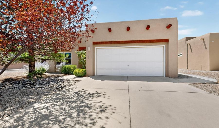 7100 Luz De La Luna Pl NW, Albuquerque, NM 87114 - 4 Beds, 2 Bath
