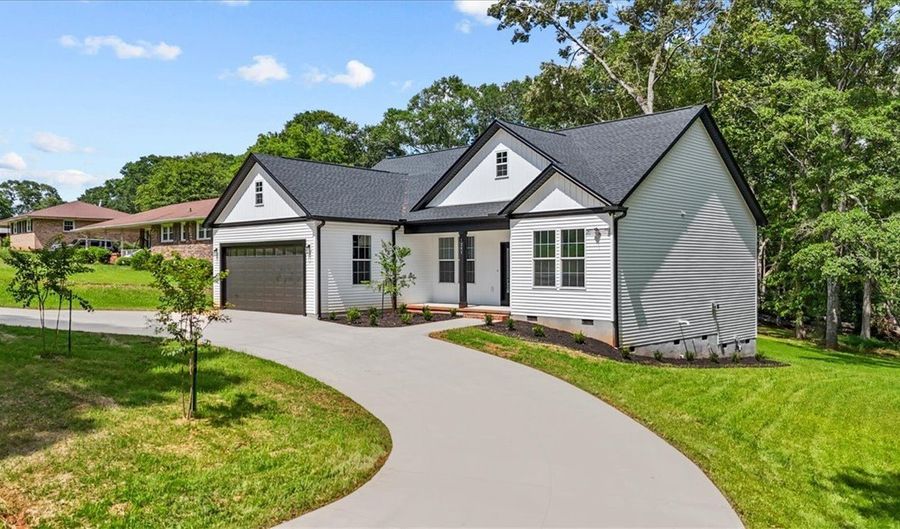 1205 Ramona Dr, Belton, SC 29627 - 3 Beds, 2 Bath