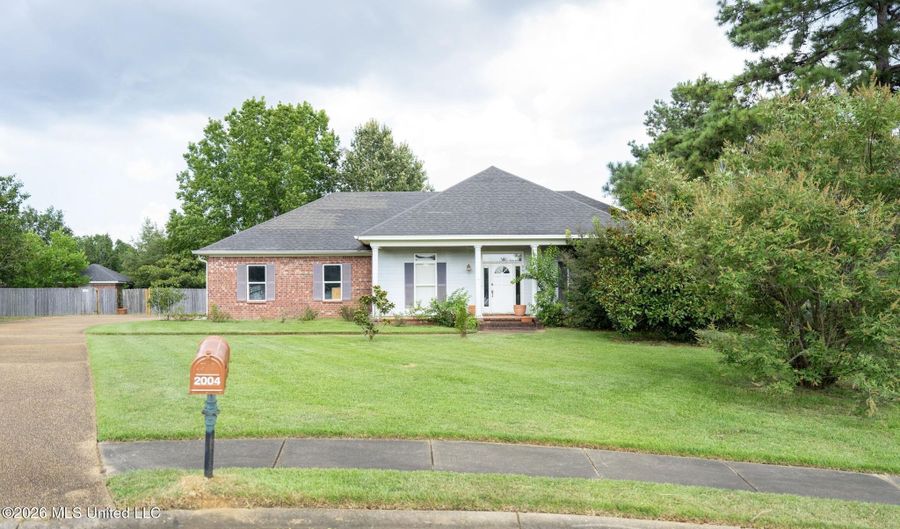 2004 Brookstone Pl, Brandon, MS 39042 - 3 Beds, 3 Bath