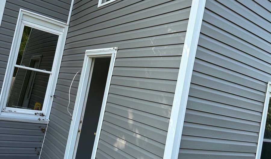 309 WASHINGTON St, Delaware City, DE 19706 - 2 Beds, 1 Bath