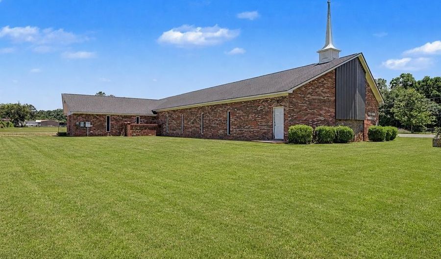 216 Pine Bluff Rd, Albany, GA 31705 - 0 Beds, 0 Bath