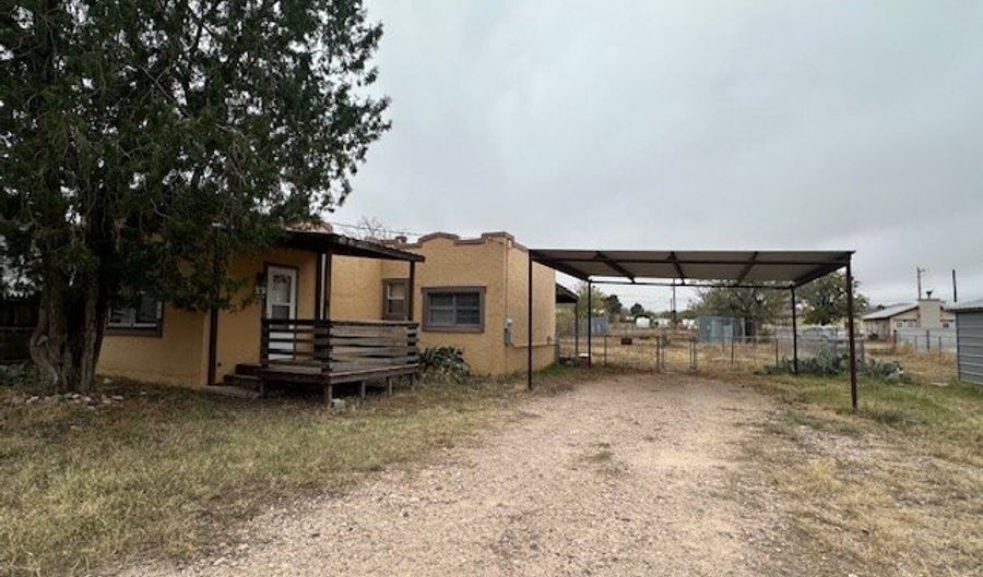 505 N 10th St, Alpine, TX 79830 - 2 Beds, 1 Bath