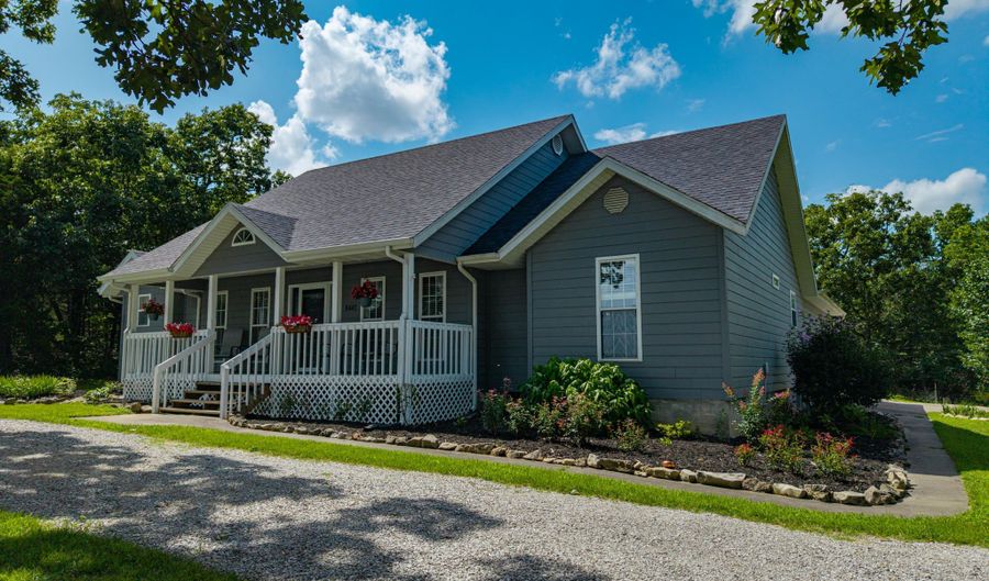 8441 County Road E 14-302 A, Ava, MO 65608 - 4 Beds, 2 Bath