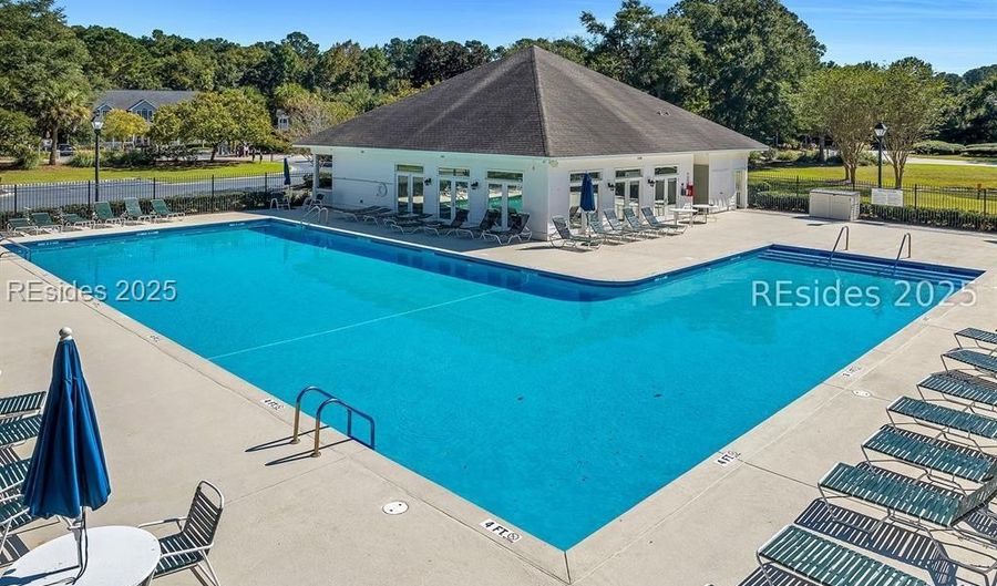 47 Kendall Dr, Bluffton, SC 29910 - 5 Beds, 4 Bath