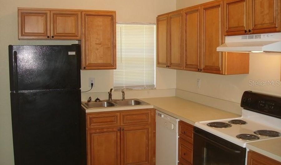 15000 WESTMINISTER Ave B, Clearwater, FL 33760 - 2 Beds, 1 Bath