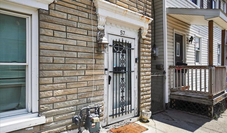 57 O Connell St, Albany, NY 12209 - 2 Beds, 2 Bath