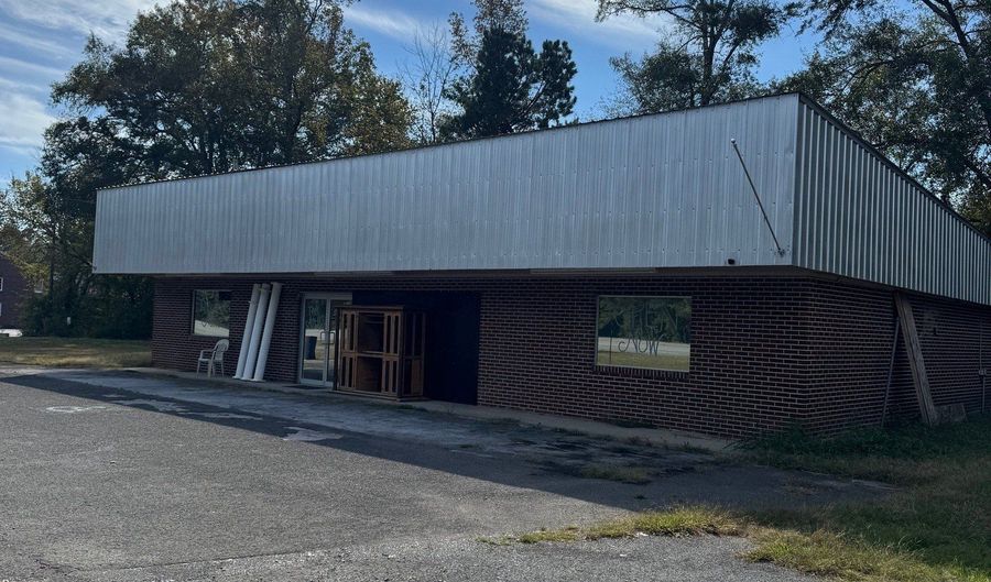 5427 Martha Berry Hwy NE, Armuchee, GA 30105 - 0 Beds, 0 Bath