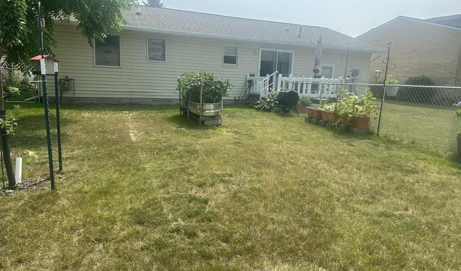 358 N Jefferson St, Alpena, MI 49707 - 3 Beds, 2 Bath