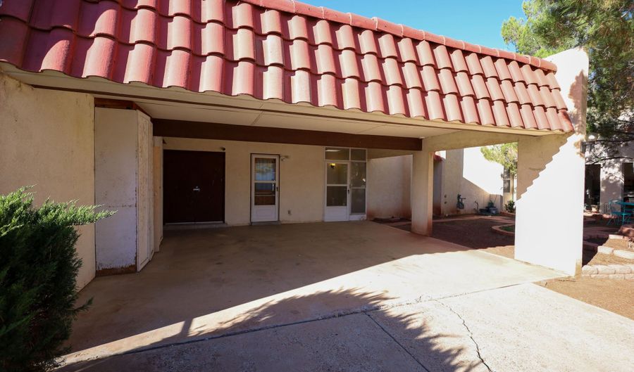 632 Carmel Rd, Belen, NM 87002 - 2 Beds, 2 Bath